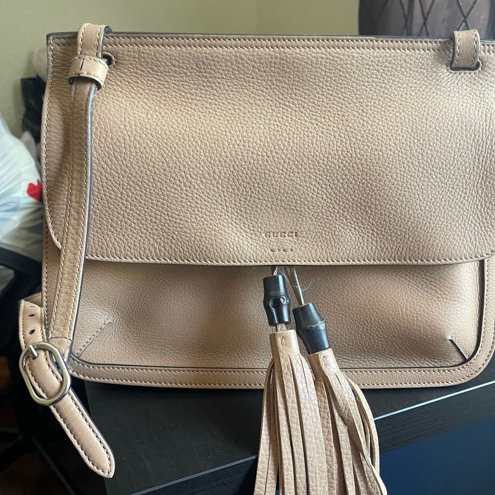 Gucci Bamboo Tan Calfskin Leather Shoulder/Crossbody Bag